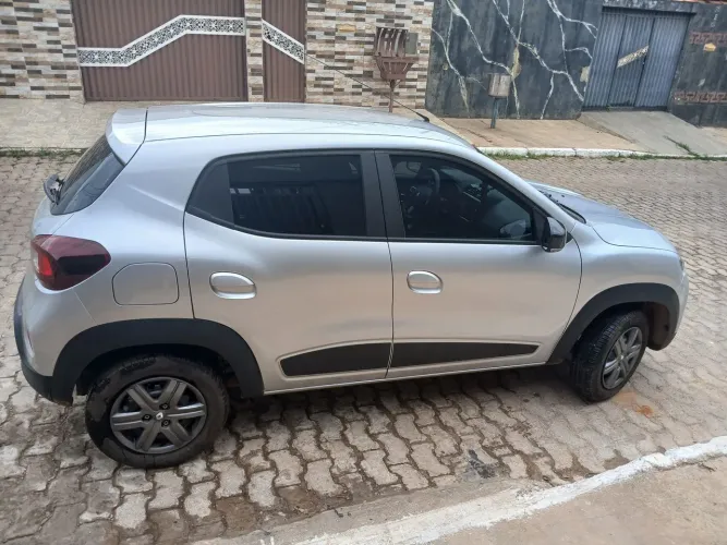 Renault Kwid Intense 1.0 Flex 12V 5P Mec. 2026
