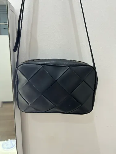Bolsa Arezzo tiracolo 