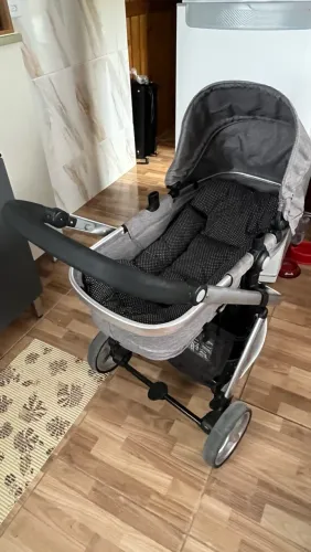 Conjunto Carro Moisés+base+bebê conforto SAFETY. 1ST ?