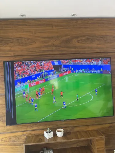 Smart TV 65" 4K Samsung Crystal