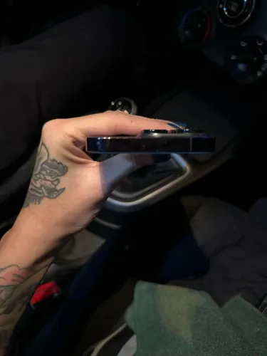 iphone 14 pro roxo