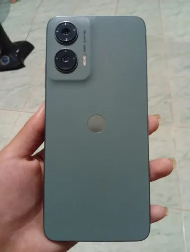 Vendo celular M.G 35 novo .