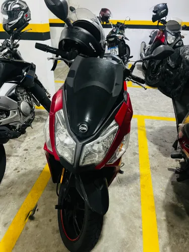 Vendo CRUISYM 150 vermelha
