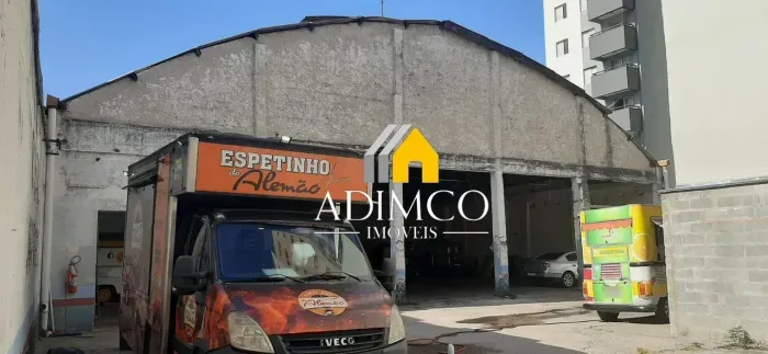 VENDE-SE GALPÃO NA MOOCA-ZONA LESTE