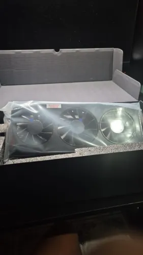 Placa de Video Mercury RX 9060xt 16gb