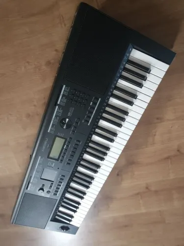 Teclado Medeli MK401 com interface de audio interna