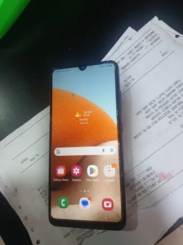 Sansung A 32
