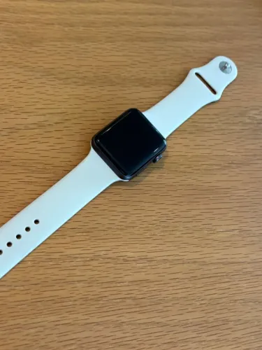 Apple Watch Série 3 - 42mm - EUA