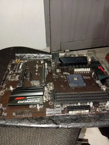 Placa de computador Gamer GIGABYTE GAMING