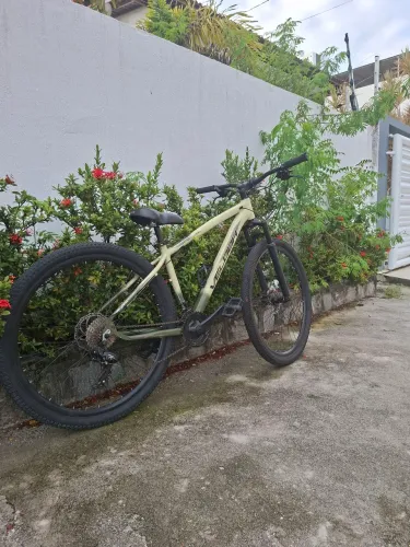 Bicicleta aro 29 Shimano Tam 17