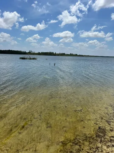 LOTES NO AÇUDE MAL COZINHADO EM CASCAVEL