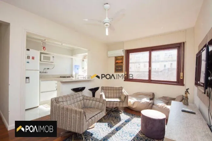 Apartamento com 1 dormitório para alugar, 40 m² por R$ 3.047,00/mês - São João - Porto Ale