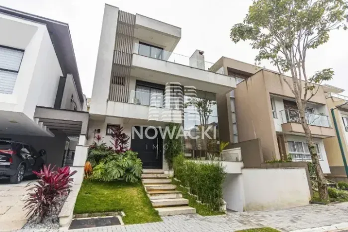 CASA DE LUXO EM CONDOMÍNIO MOBILIADA COM 3 SUITES E 3 VAGAS NO ATUBA