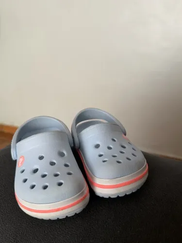 Crocs infantil