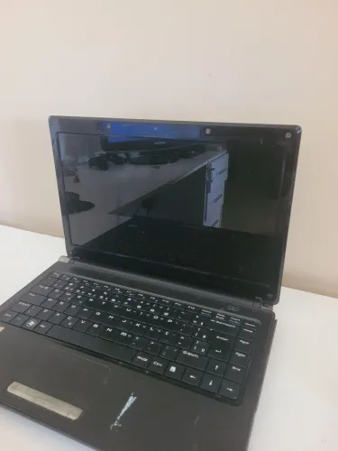 Notebook Intel Core I3 (Aceito Cartão)