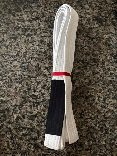 Faixa Branca de Jiu Jitsu Nova