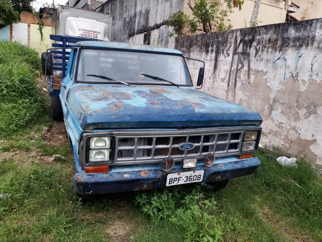 Ford F-4000 2.8 Turbo Intercooler Diesel 2P Manual 1978