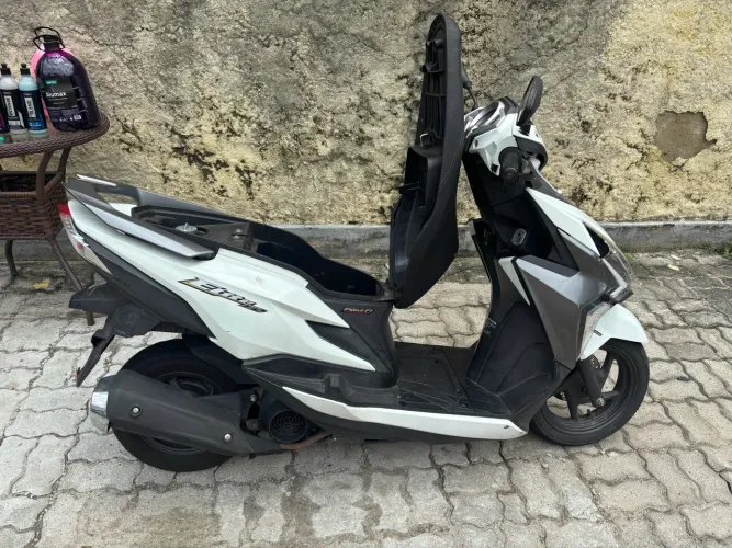 Elite 2020 com apenas 12000 kms