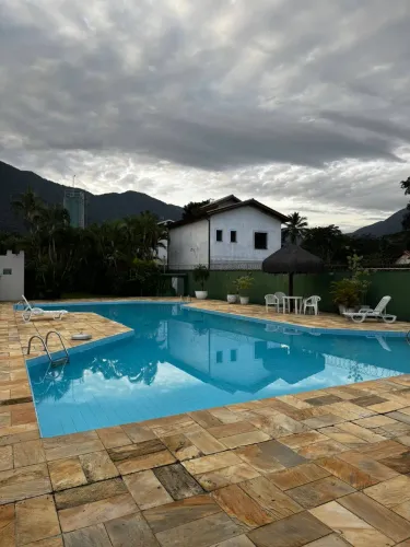 Casa a Venda na praia de Maresias em Condomínio Fechado