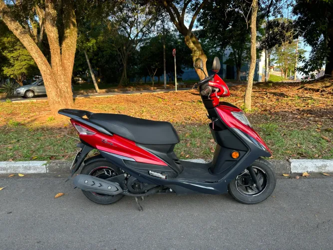 HAOJUE LINDY125 2019 Única Dona 