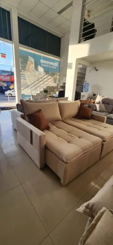 Sofá moderno