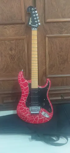 Guitarra Tagima JA2 - Timbre Vintage, Versatilidade Moderna - Excelente Estado + Hard Case