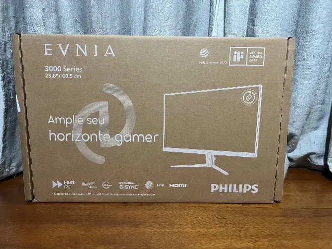 Monitor Gamer Philips / Lacrado / 180hz / 0,5ms / 126% sRGB/ reeSync + G-Sync