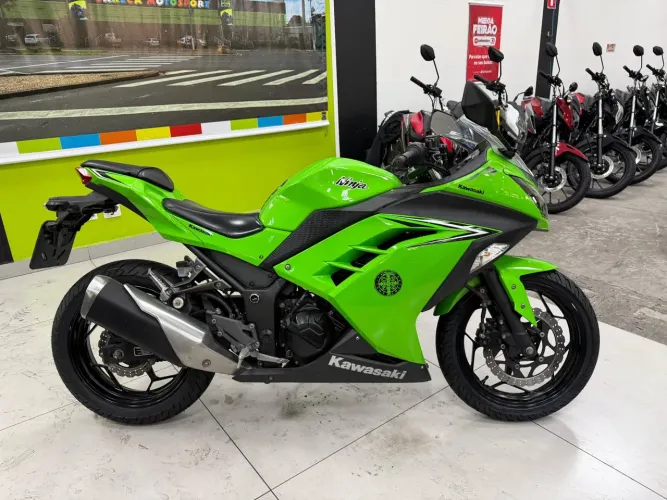 KAWASAKI NINJA 300 ABS