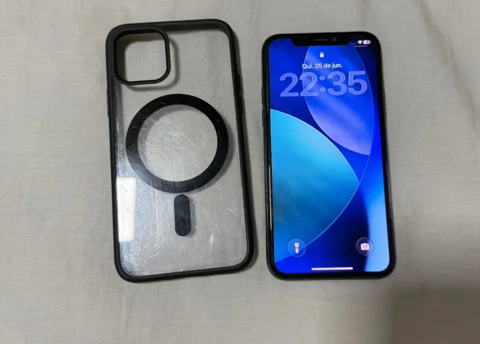 iPhone 11 Pro (leia o anúncio) 
