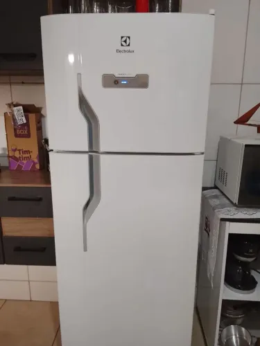 Geladeira Eletrolux Frost free