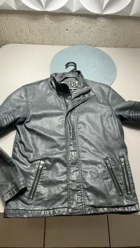 Jaqueta Calvin Klein couro lavado