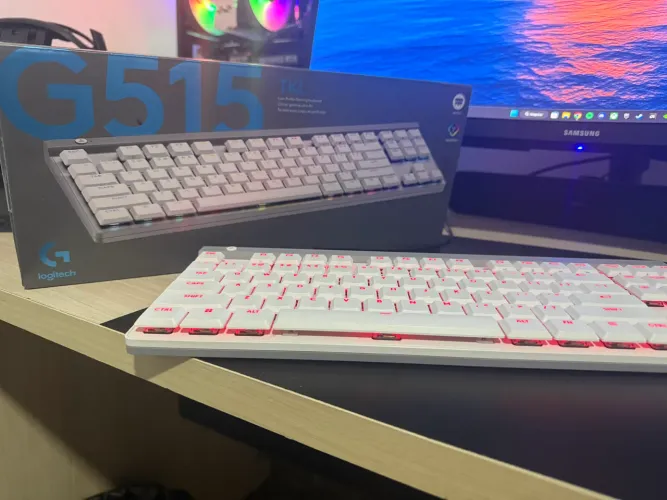Teclado Mecânico Logitech, G515 Low Profile. Branco