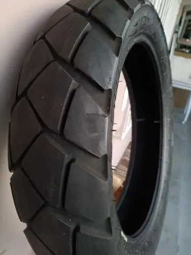 Pneu traseiro V-Strom 150/70/17