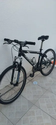 Bicicleta MTB Aro 26 Giant Preta . Buscar em Maceió - Al