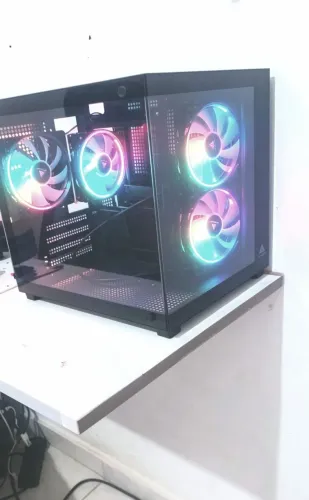 Gabinete Com 3 FANS RGB Frente, Laterais