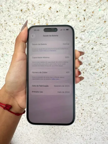 iPhone 15 com procedência e super conservado 2.800,00