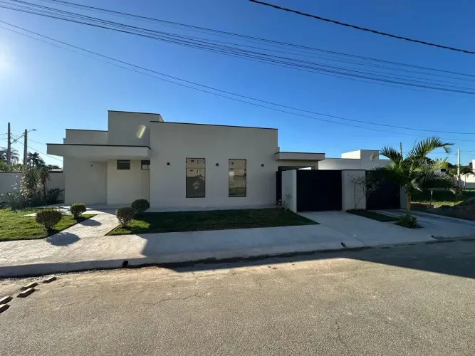 Casa em condomínio Alphaville à venda