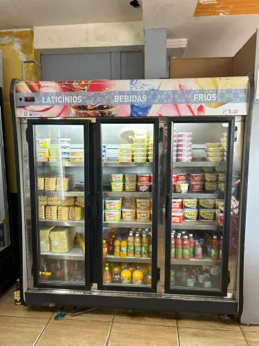Freezer vertical polar 3 portas - lacticínio,  frios e bebidas 