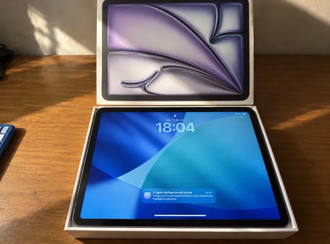 Ipad M3 + Keyboard + Acessórios