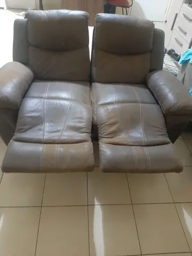 Sofá de couro