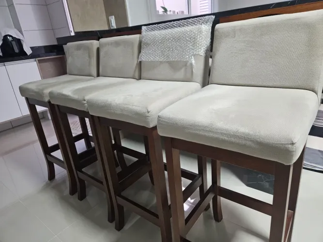 4 Banquetas