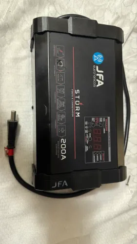 Fonte Jfa 200a em estado de nova, ainda na garantia!!!