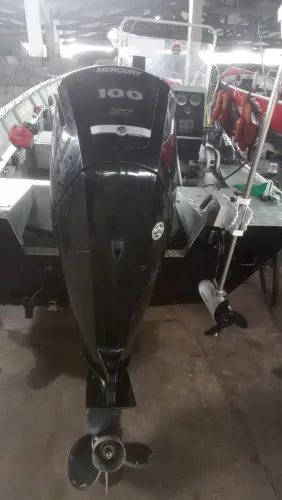 Motor de popa Mercury 100 hps ano 2021