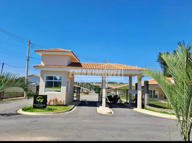 Casa em condomínio com 2 Dormitórios - Parque Imperial - Sorocaba/SP