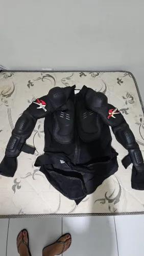 Protetor Motoqueiro rua ou off-road (Usado apenas 1 vez)