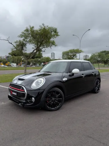 Mini Cooper S 2.0 Turbo 16V 5P Aut. 2016