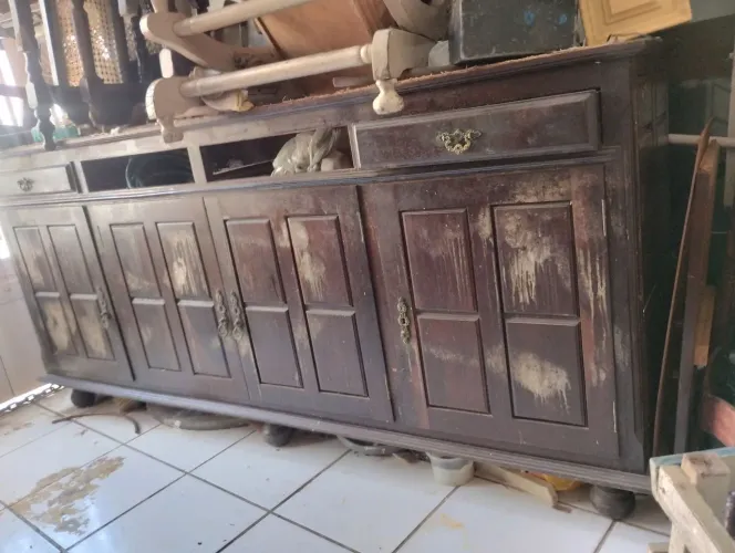 Balcão com portas, e gavetas entrego pronto