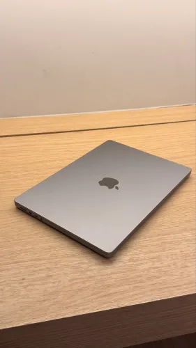 MacBook Pro 14 M2 Pro 16GB 512GB (2023) Seminovo