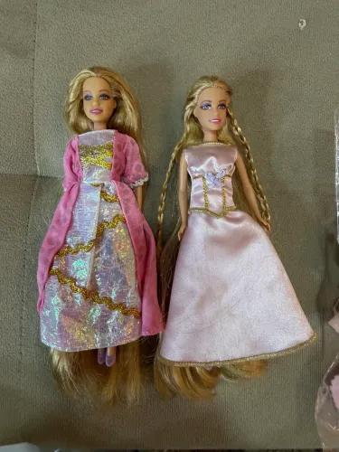 Lote Barbie mini kingdom Rapunzel
