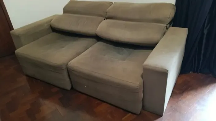 sofá retrátil